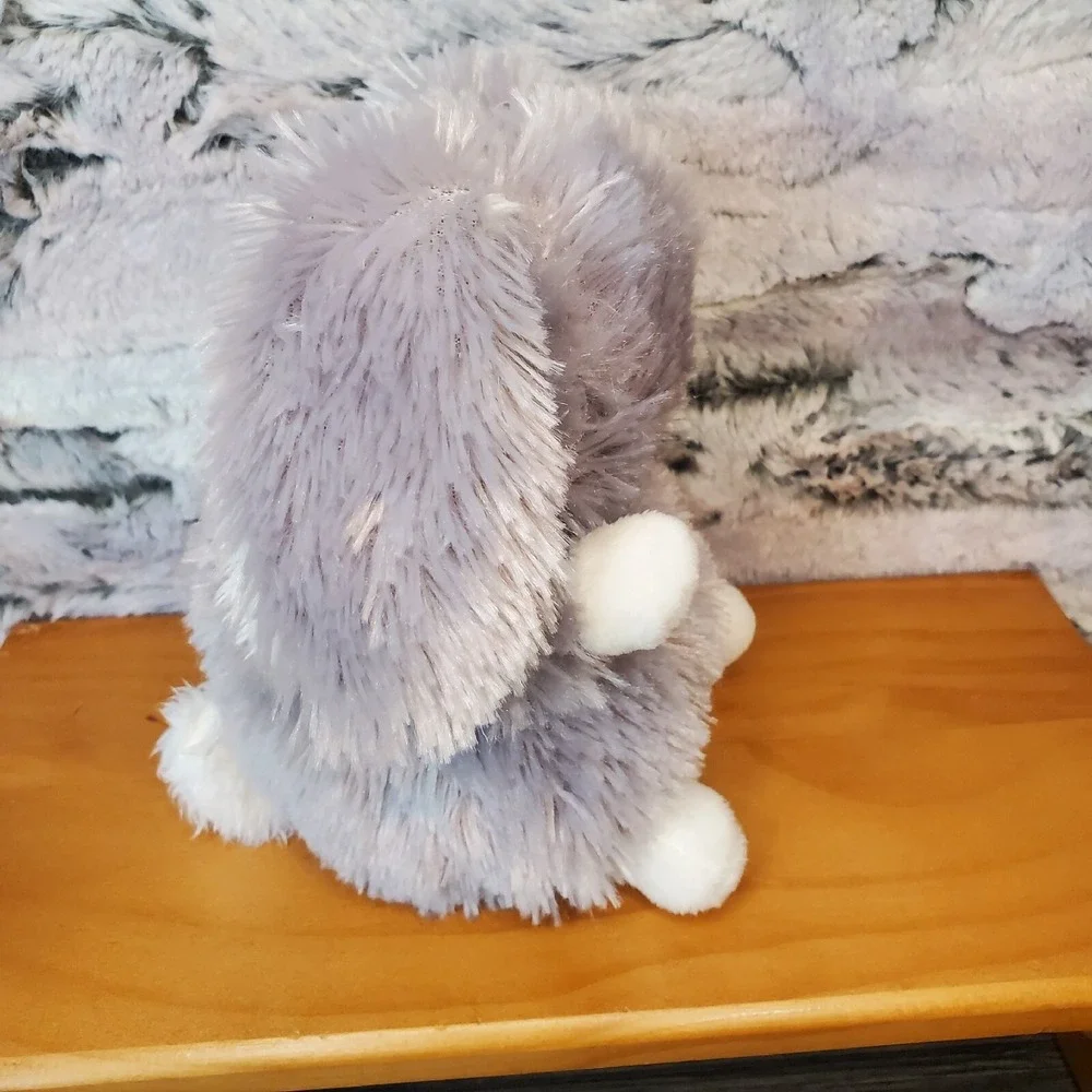 Bunnies by the Bay euc clean
